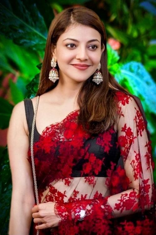 ladies profile pic