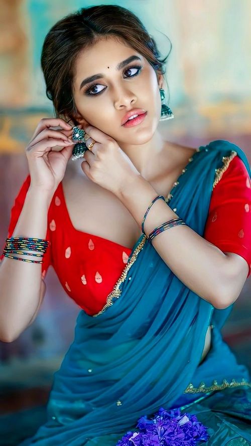 ladies profile pic