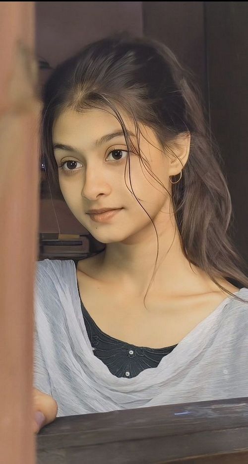 ladies profile pic
