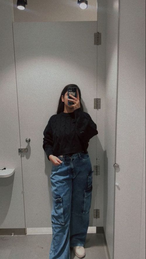 ladies profile pic