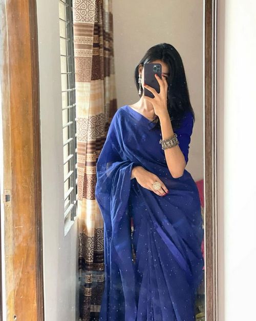 standard whatsapp dp