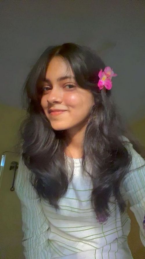 simple girl pic