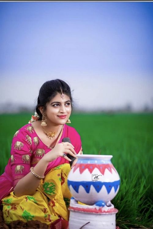 simple girl pic