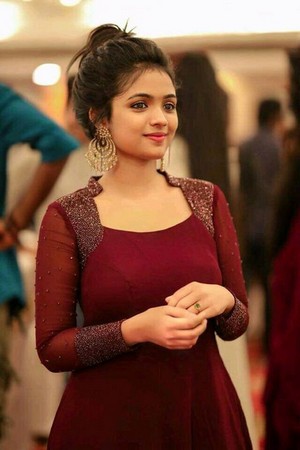 simple girl pic