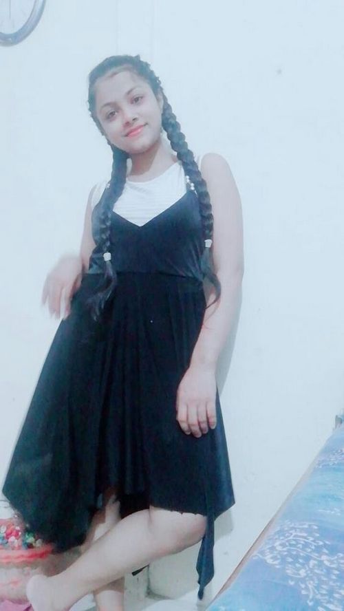 simple girl pic
