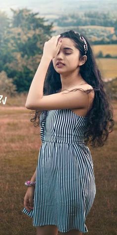 simple girl pic
