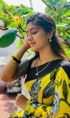 simple girl pic
