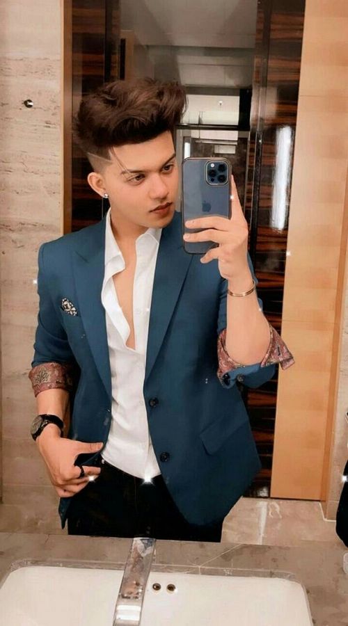 standard whatsapp dp